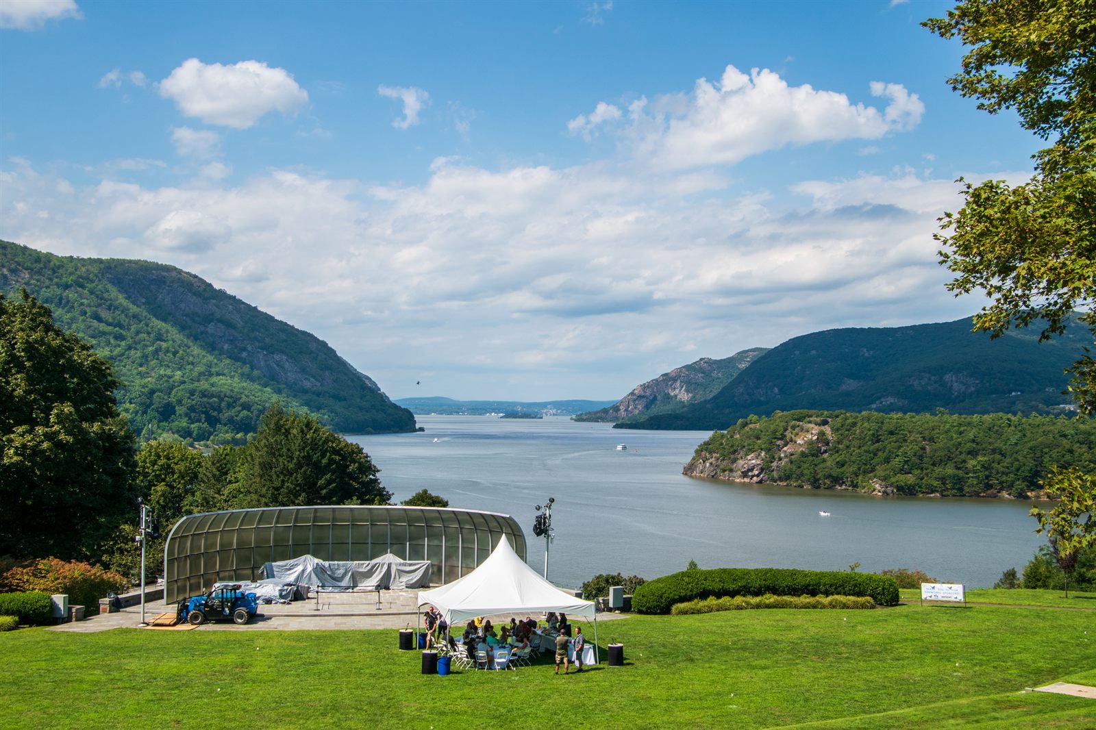 The Hudson River winding between green mountains in New York